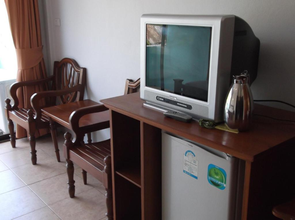 Holiday Guest House Bãi biển Chaweng Phòng bức ảnh
