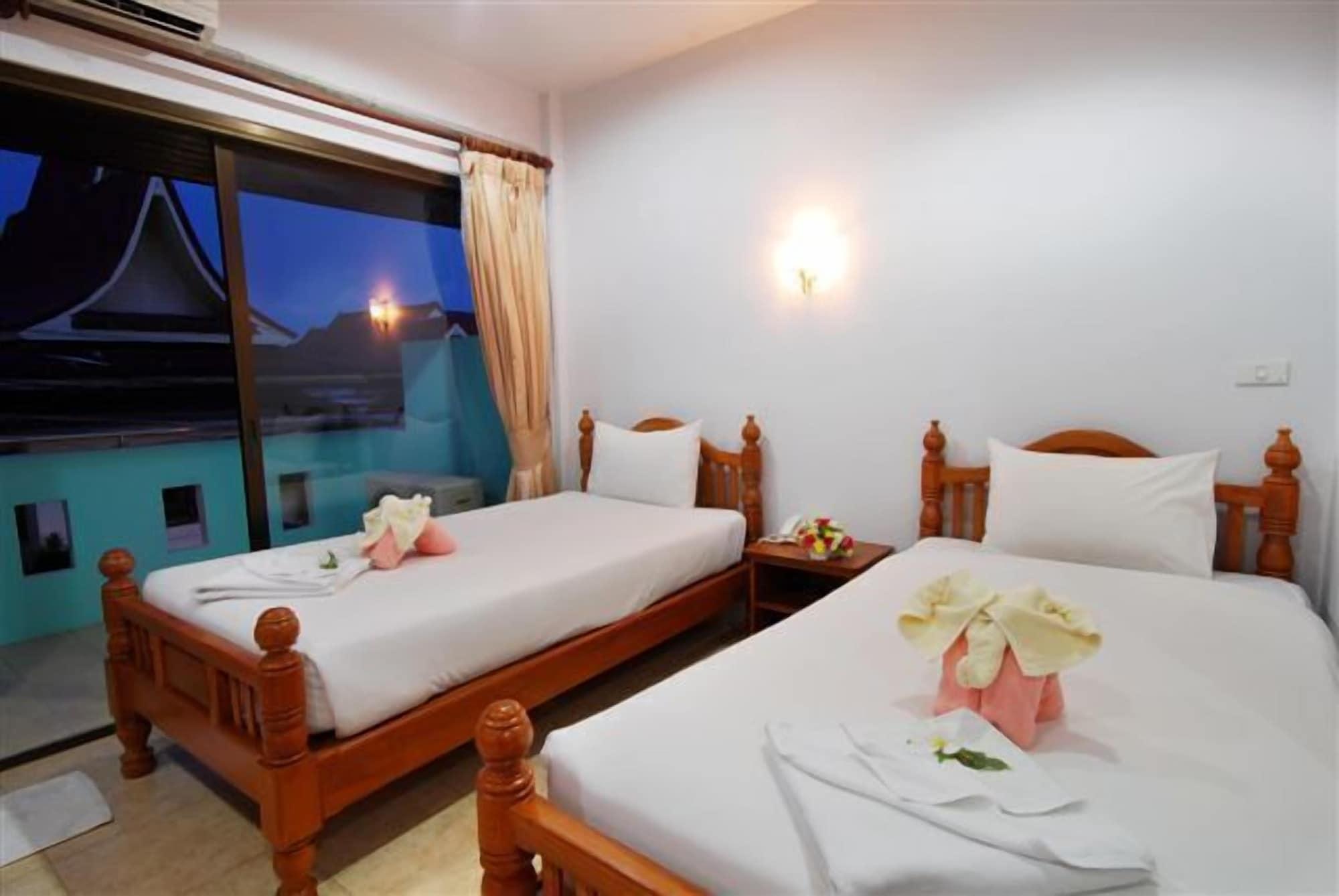 Holiday Guest House Bãi biển Chaweng Ngoại thất bức ảnh