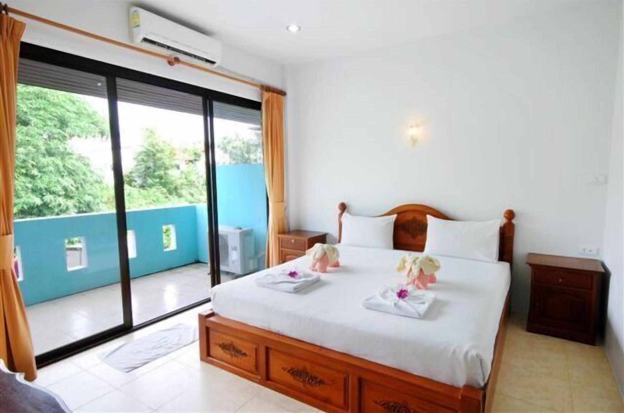 Holiday Guest House Bãi biển Chaweng Ngoại thất bức ảnh