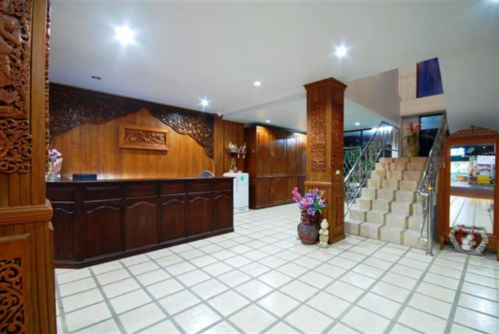 Holiday Guest House Bãi biển Chaweng Ngoại thất bức ảnh