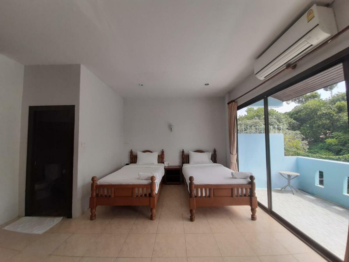 Holiday Guest House Bãi biển Chaweng Ngoại thất bức ảnh