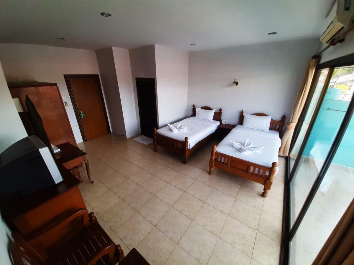 Holiday Guest House Bãi biển Chaweng Ngoại thất bức ảnh