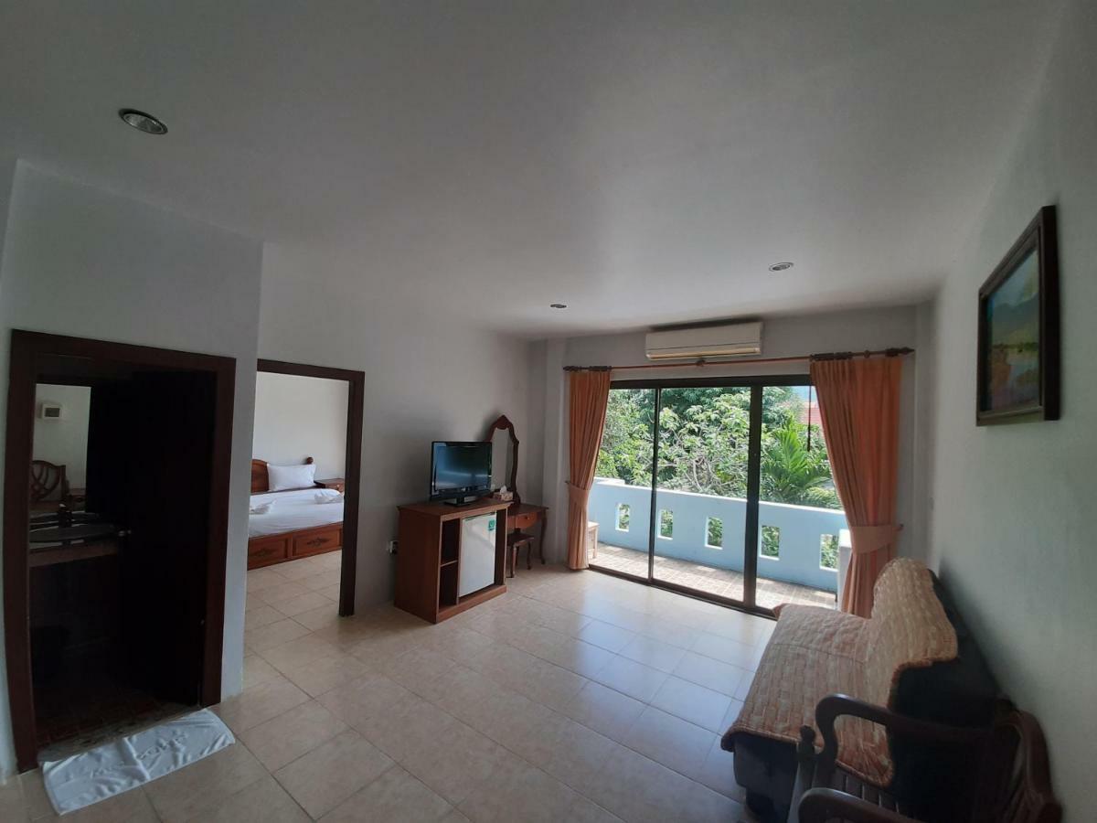 Holiday Guest House Bãi biển Chaweng Ngoại thất bức ảnh