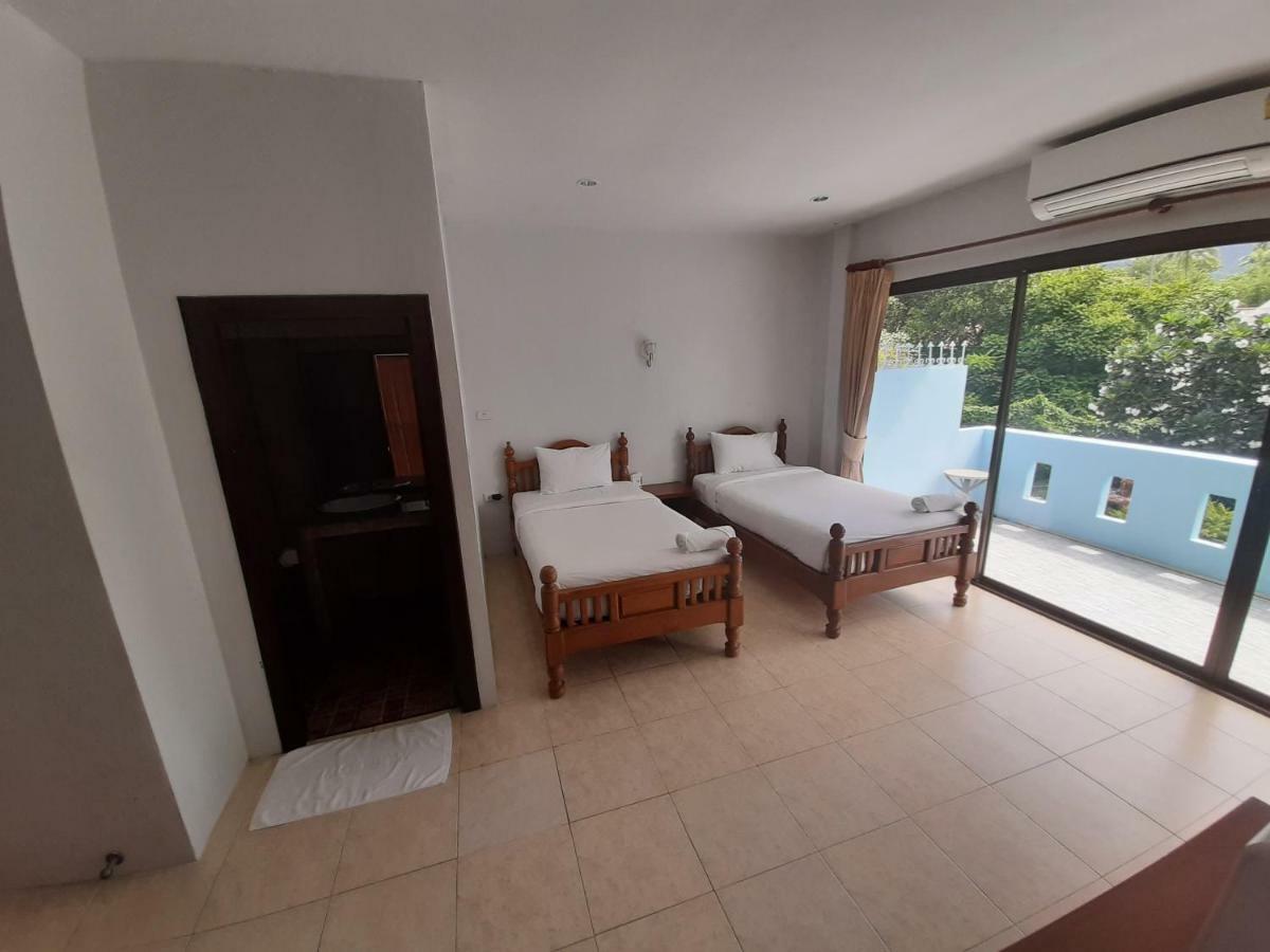 Holiday Guest House Bãi biển Chaweng Ngoại thất bức ảnh